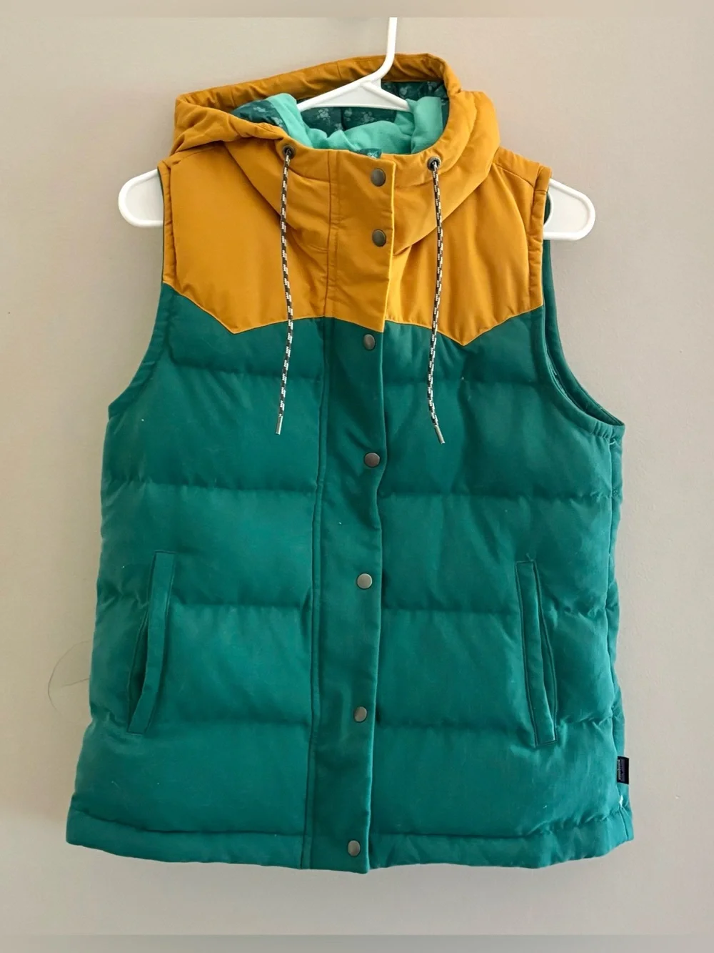 Patagonia Bivy Hooded Down Vest Arbor Green/Mustard | Size M - Picture 4 of 10